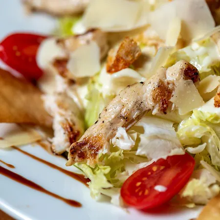 St Valentine 써니비치