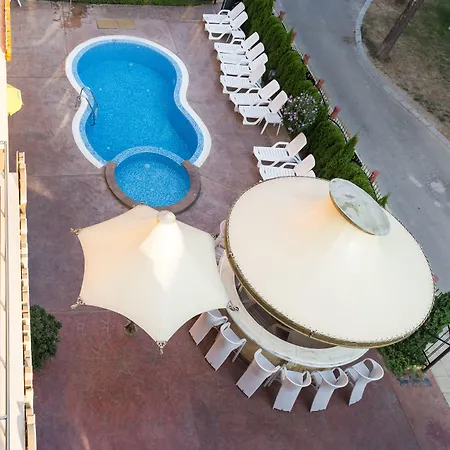 호텔 St Valentine 3*