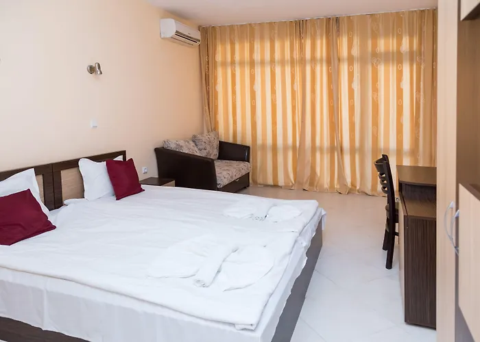 Hotel St Valentine Słoneczny Brzeg