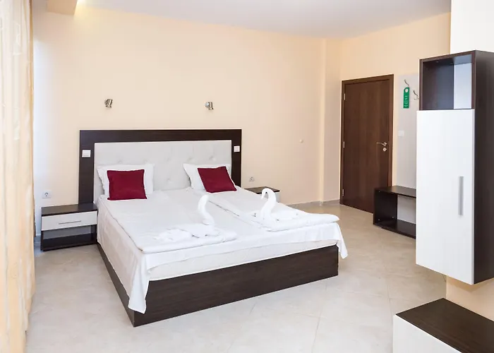 Hotel St Valentine Słoneczny Brzeg