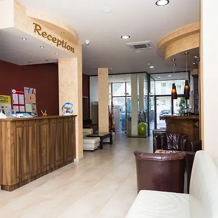 St Valentine Hotel