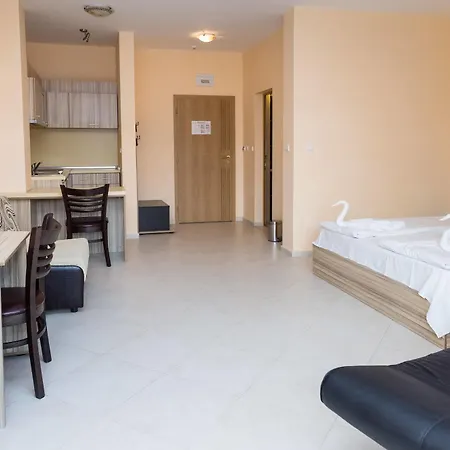 Hotel St Valentine Słoneczny Brzeg