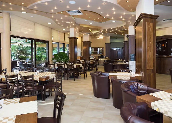 St Valentine Солнечный берег